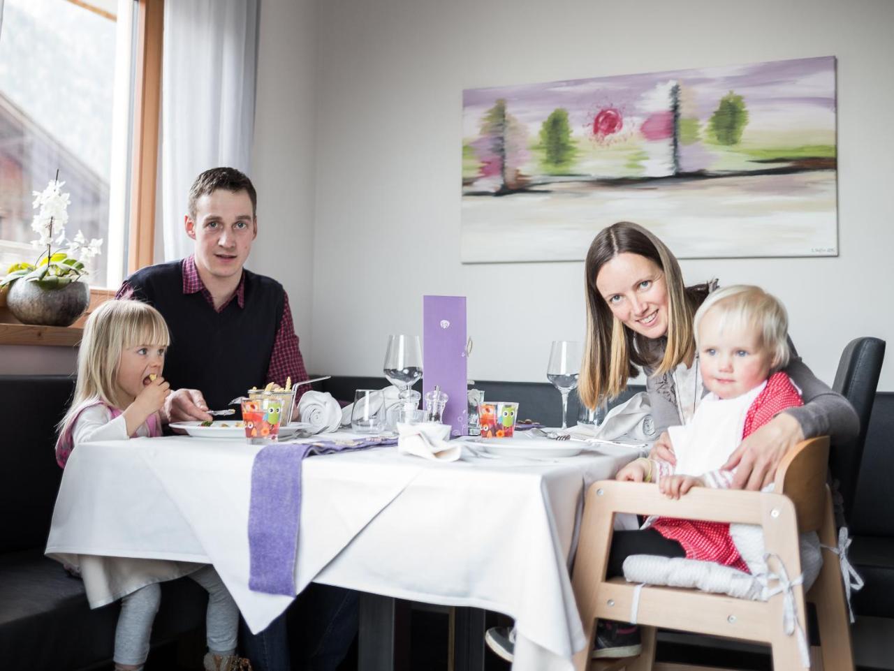 Familienhotel Viktoria Ultimo Ngoại thất bức ảnh